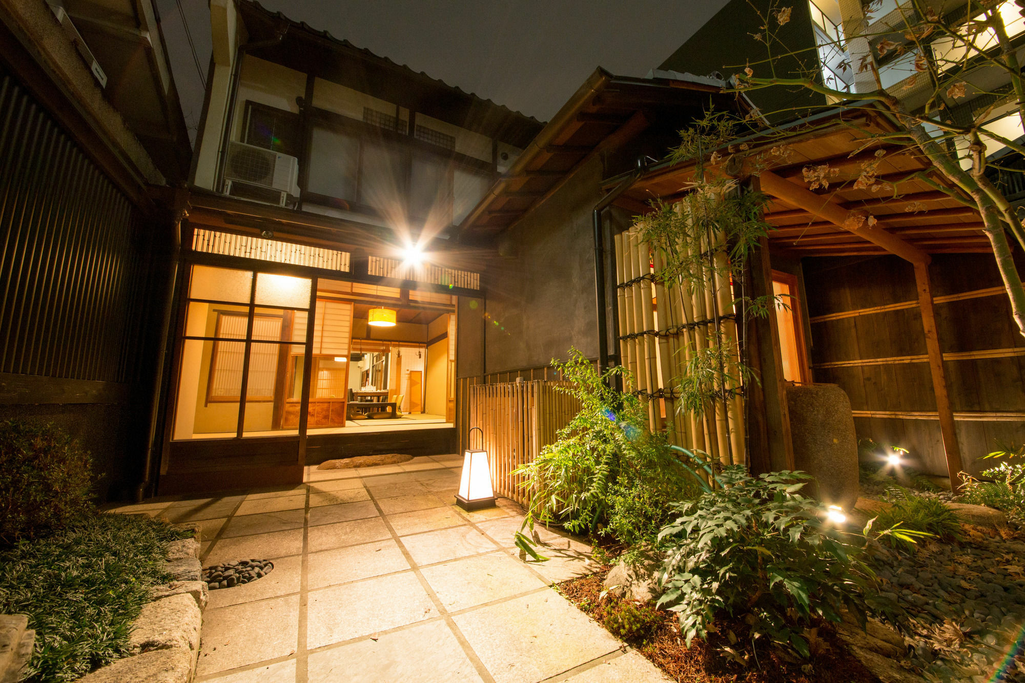Le Machiya Rokkaku Suite Kyoto Exterior photo