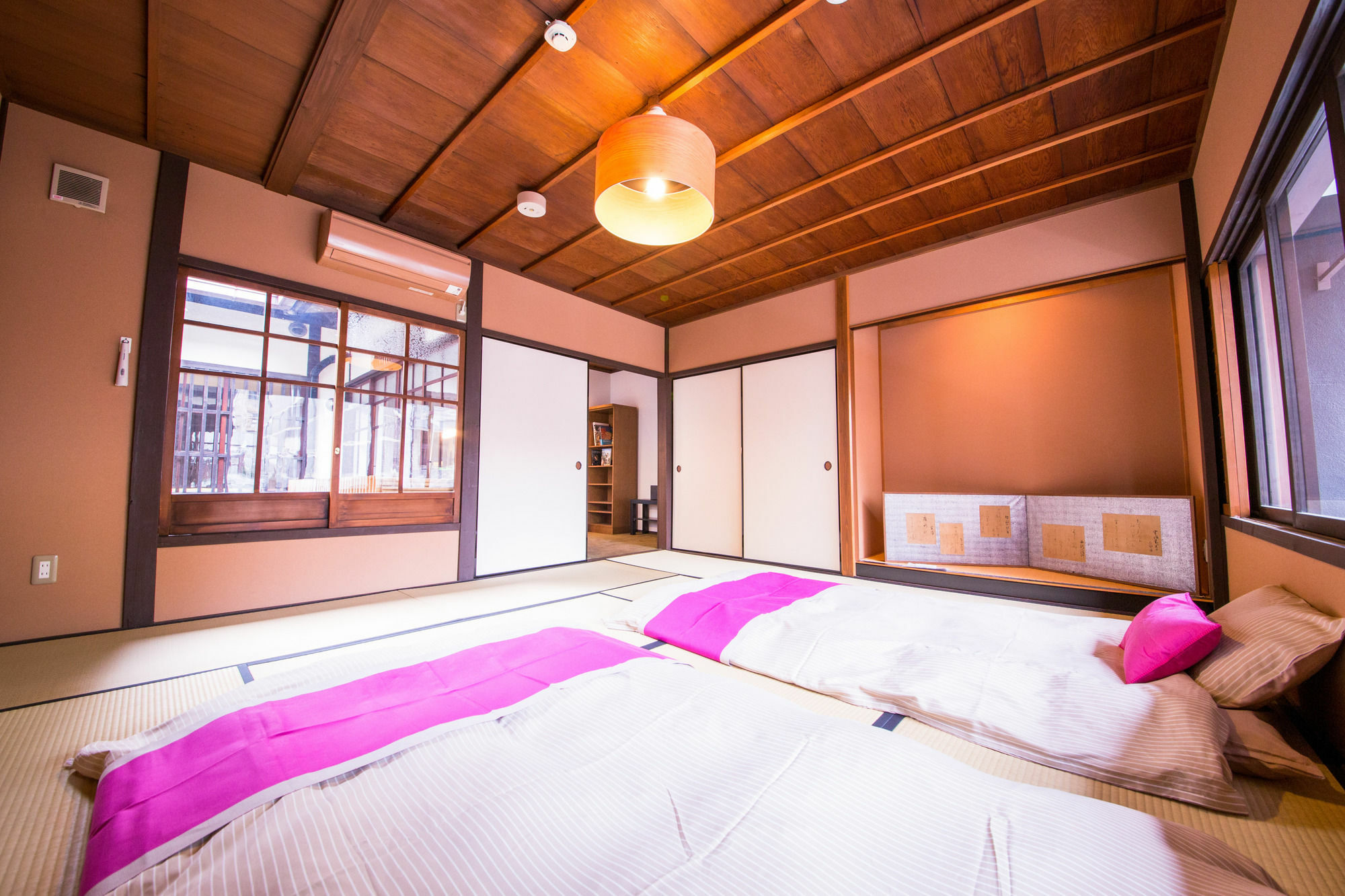 Le Machiya Rokkaku Suite Kyoto Exterior photo